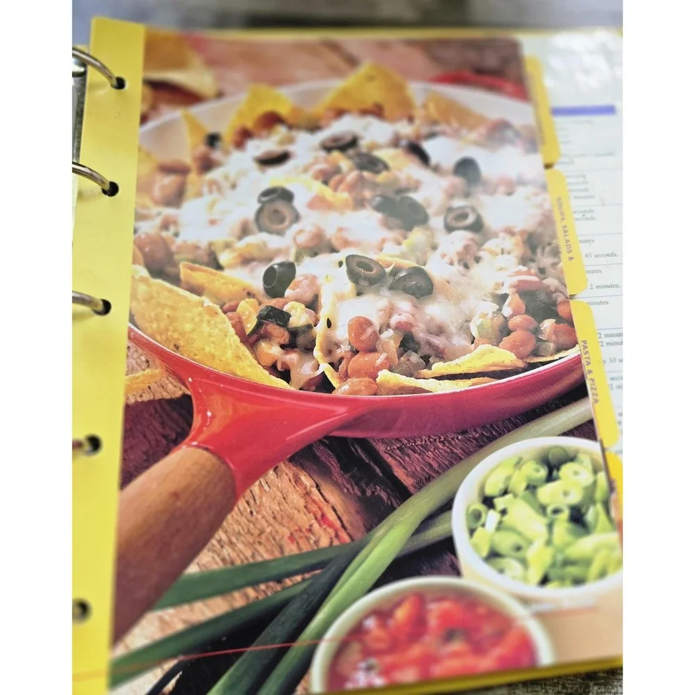 Betty Crocker's Quick & Easy Cookbook, hardback binder, 2002 General‎ Mills